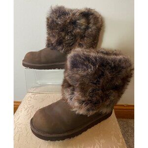 UGG Australia Brown Shearling & Leather Fur-Lined Winter Boots Size 4